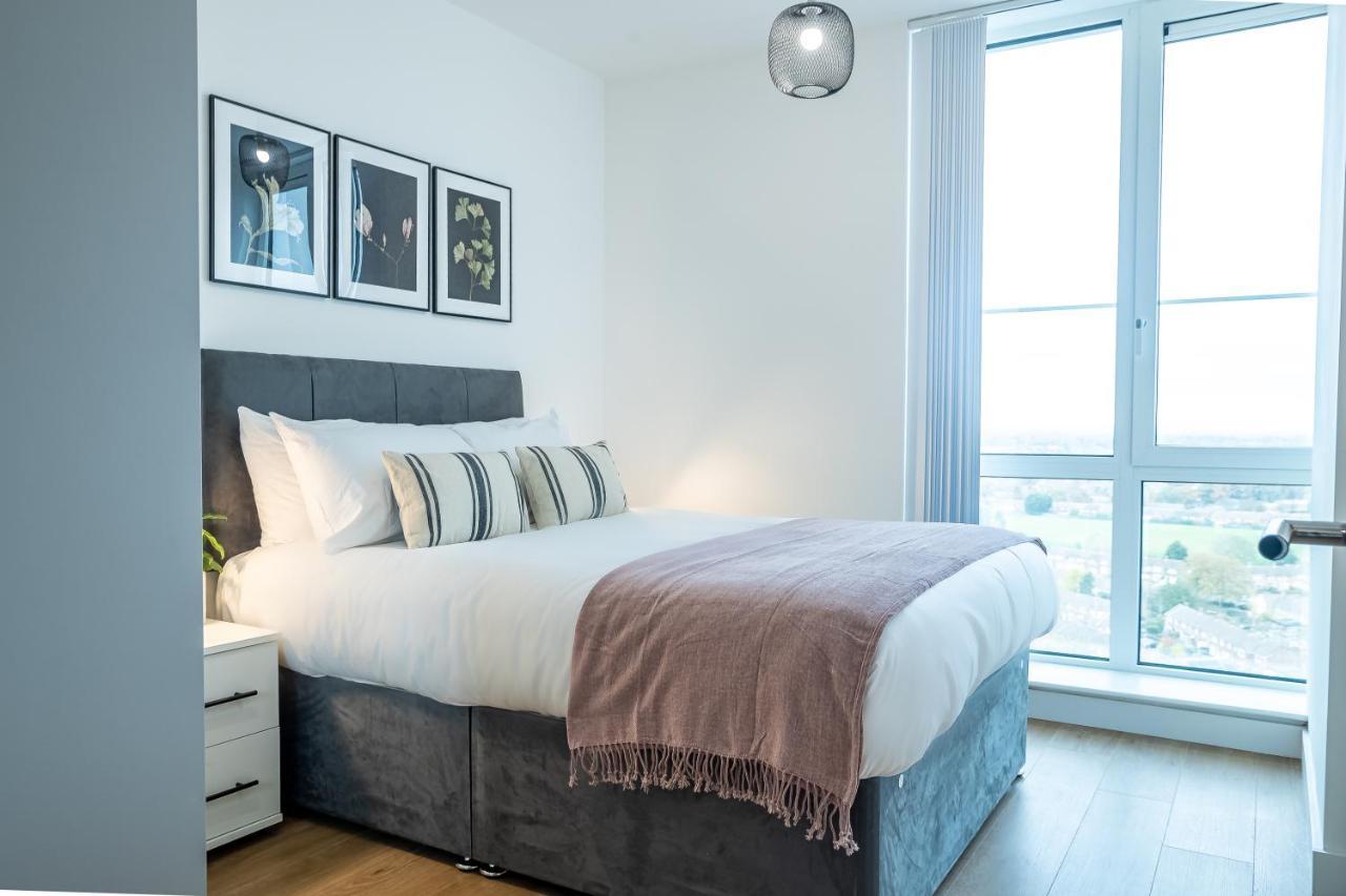 Luxe Apartments Bracknell Near Ascot, Legoland, Windsor, Lexicon - Free Parking & Gym Eksteriør billede